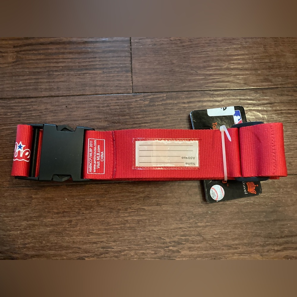 Phillies Red Luggage ID Strap - Picture 4 of 11